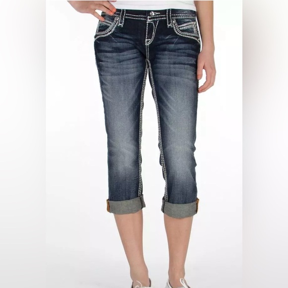 ROCK REVIVAL bling Becky easy capris size 28 like new - Picture 2 of 12